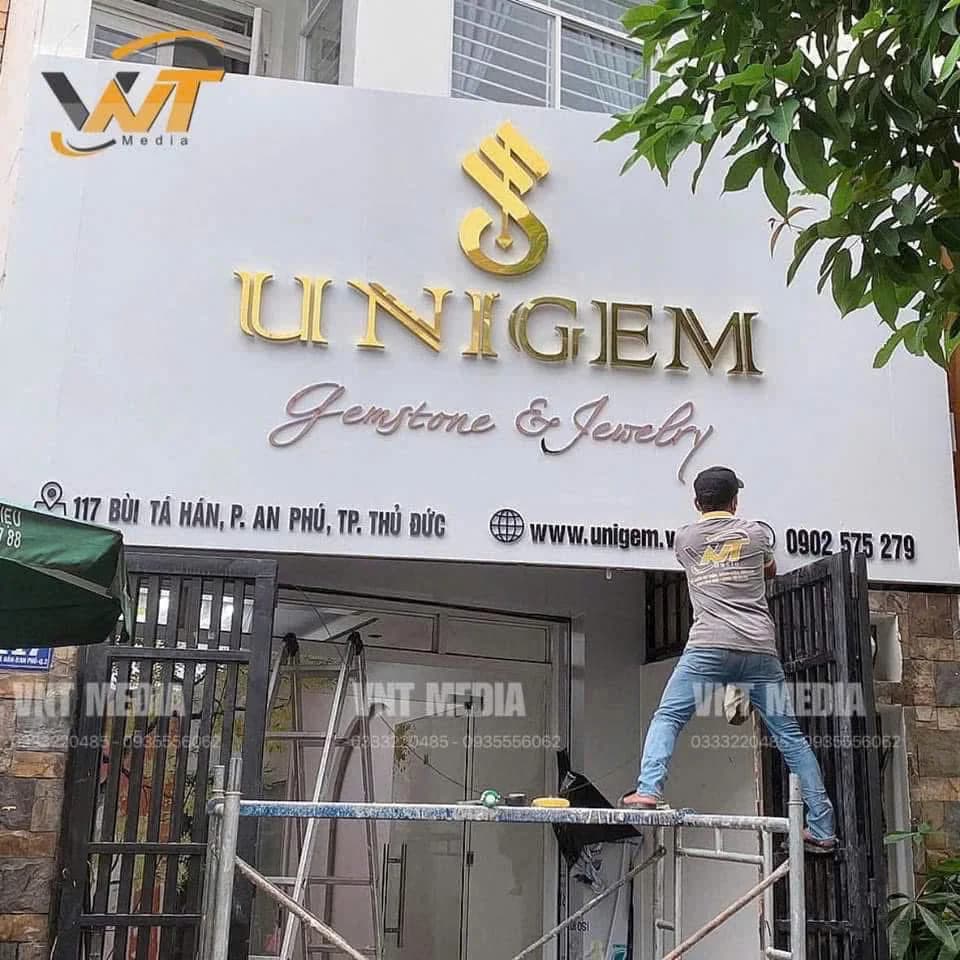 Chữ Nổi Inox Vàng UNIGEM Thủ Đức - VNT Media