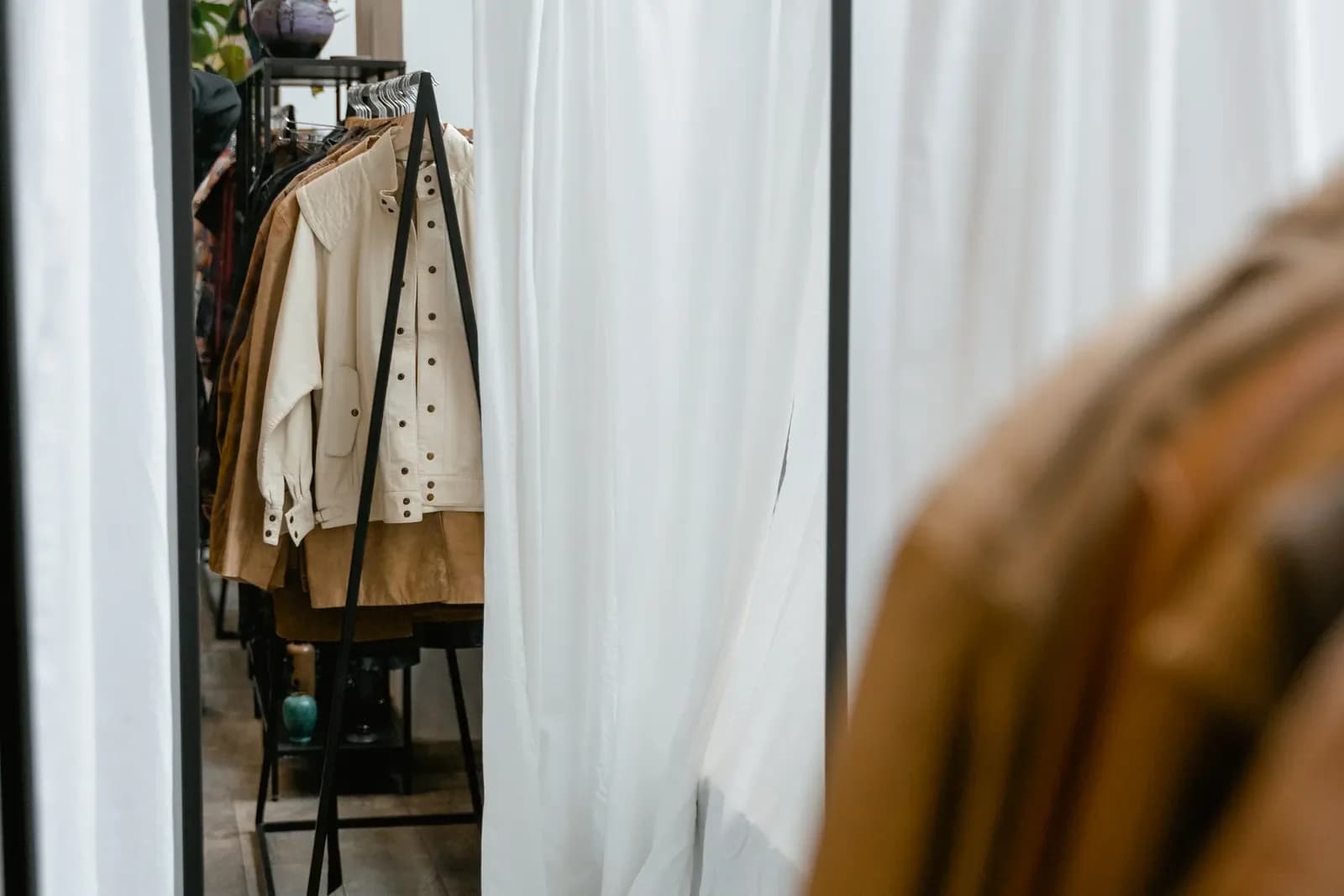 Biển Quảng Cáo Shop Mẹ Bé An Nhi — 67 Huỳnh Tấn Phát, Quận 7 - VNT Media